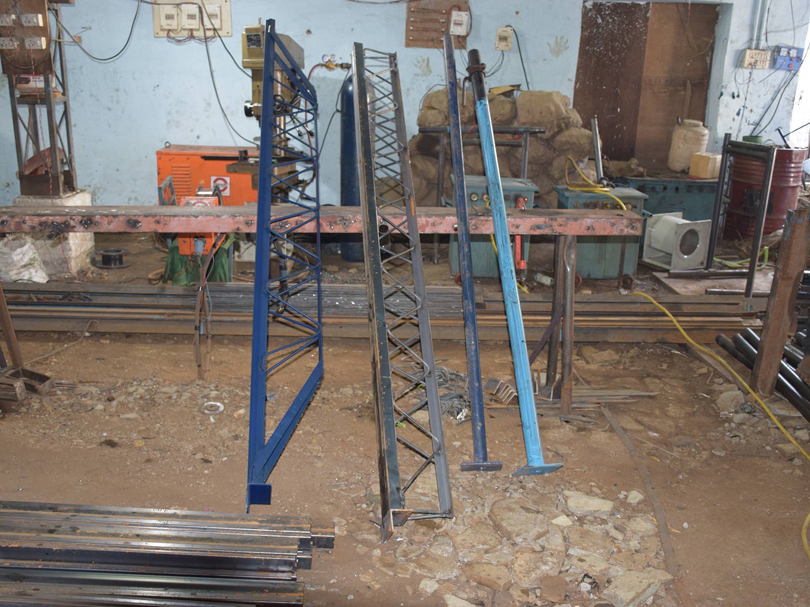 Centering-Jack-Pipe Centering-Jack-Pipe